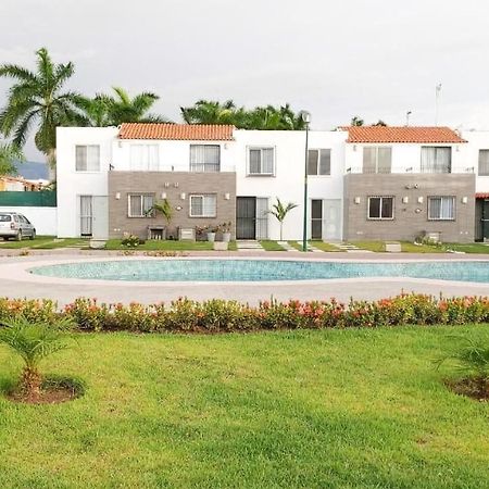 Modern Pool Side, 3 Bdrm House With Parking Villa Puerto Vallarta Dış mekan fotoğraf